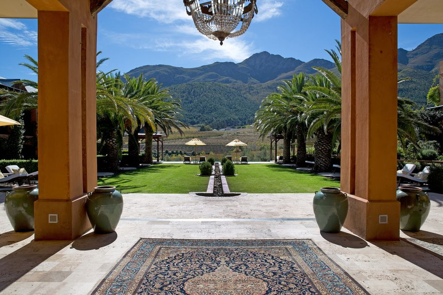 La_Residence_01