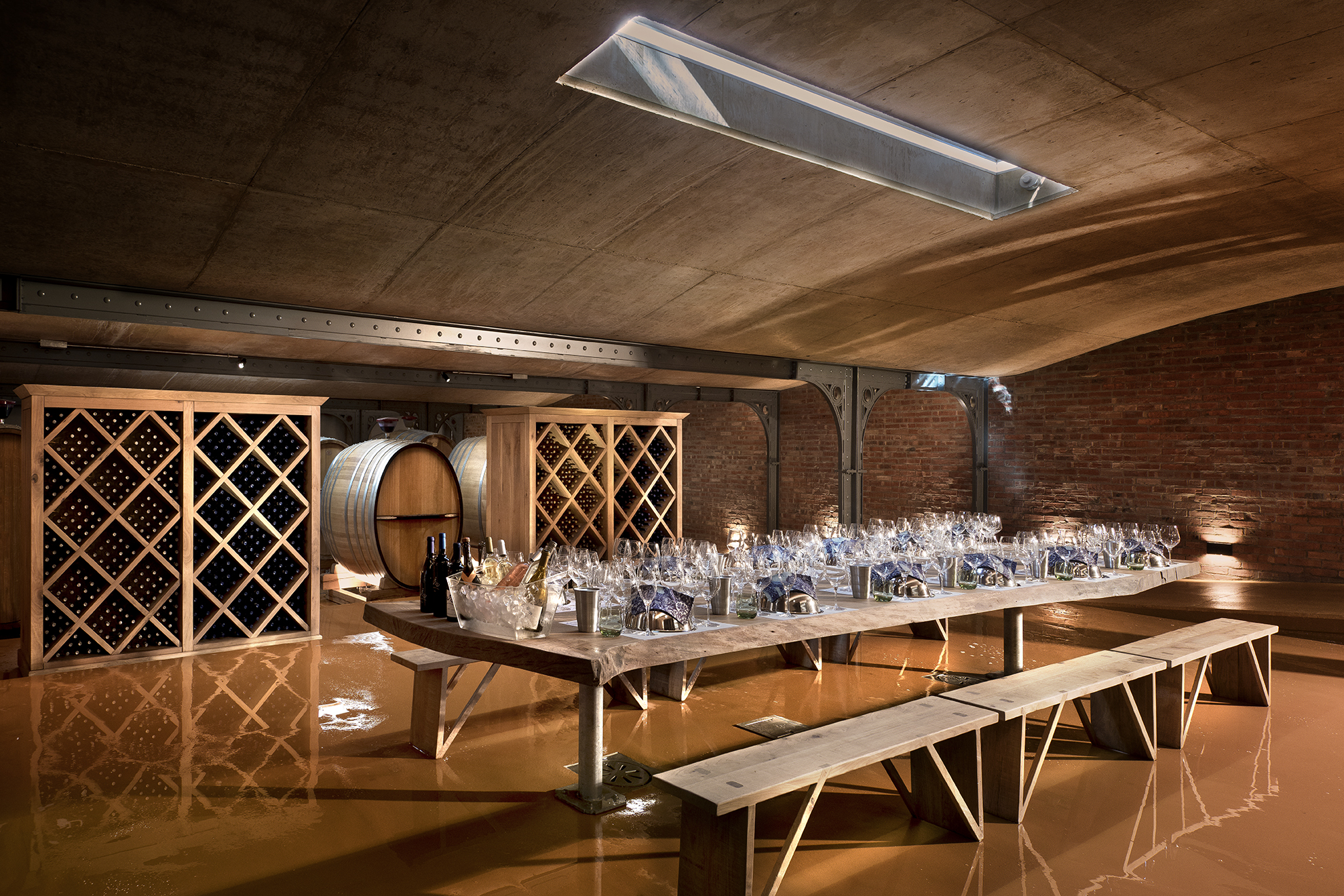 wine_tunnel